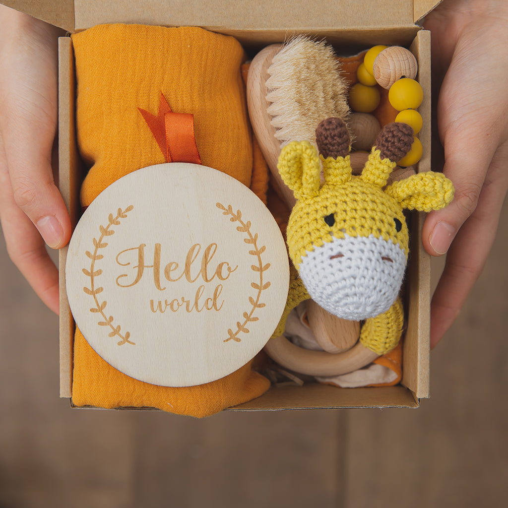 Hello Newborn Gift Box - MamimamiHome Baby