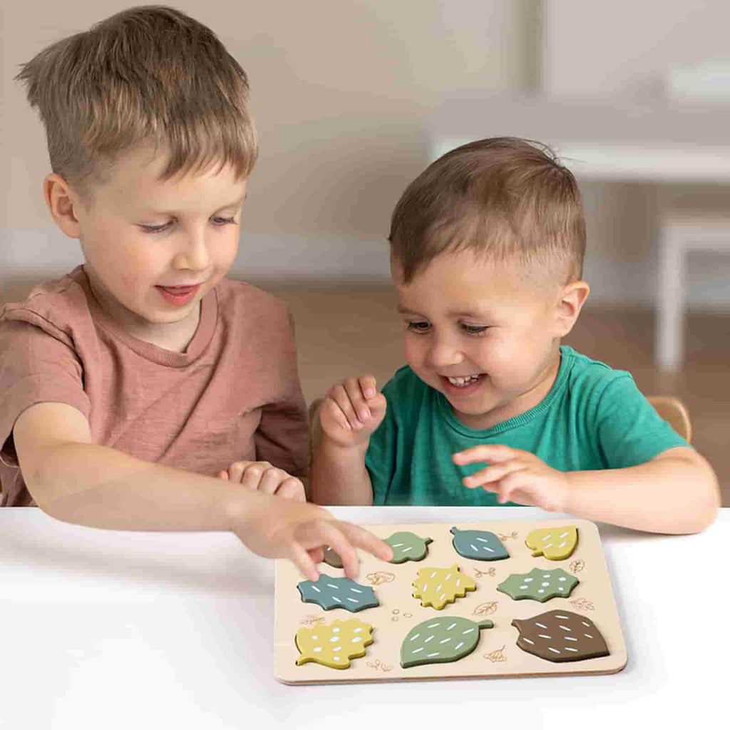 Wooden Leaf Jigsaw Puzzle Series Play with brother