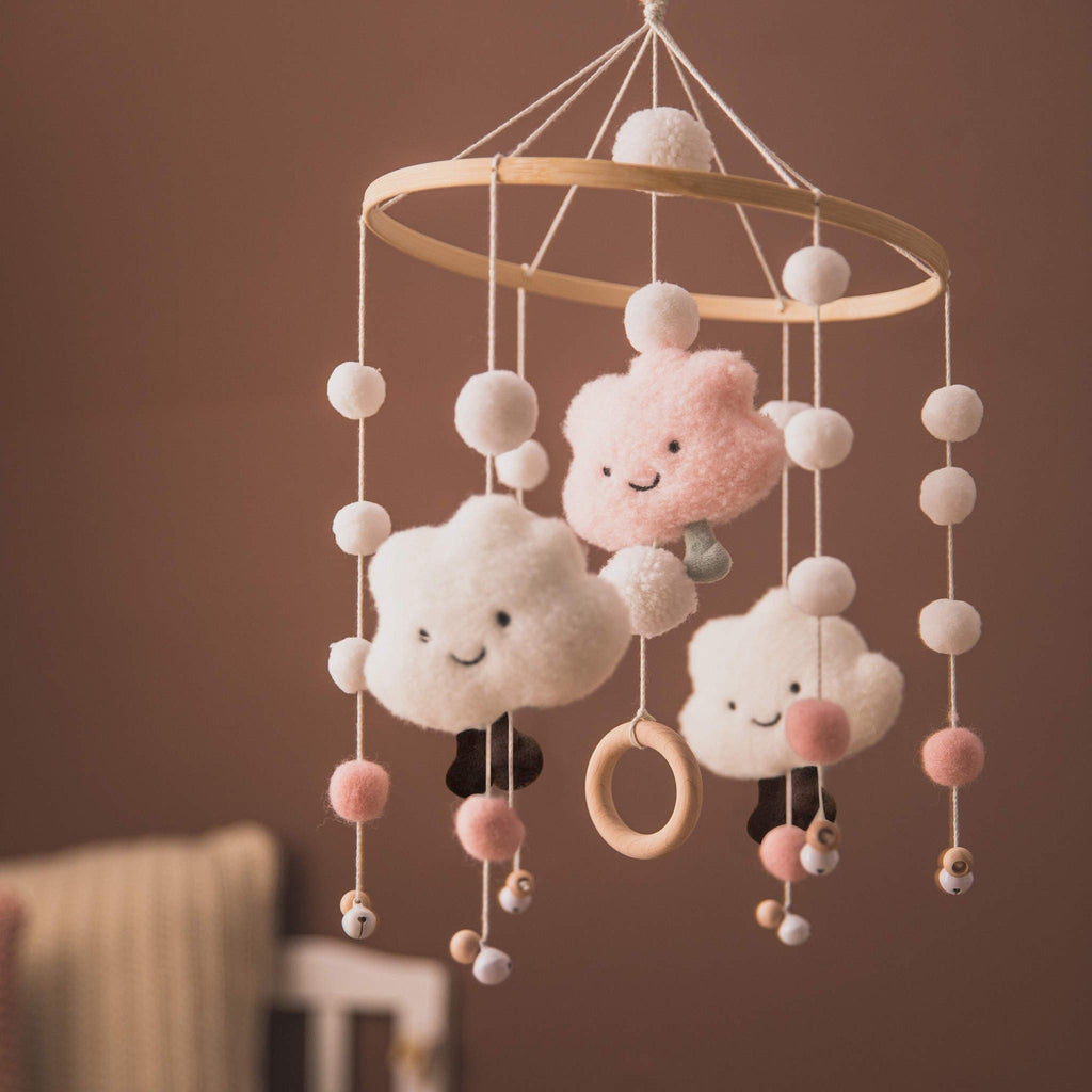 Cute Cloud Crib Mobile - MamimamiHome Baby